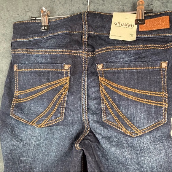 NWT Shyanne Women’s Dark Blue Mid-Rise Trouser Jeans 28 x 32 - Picture 13 of 15
